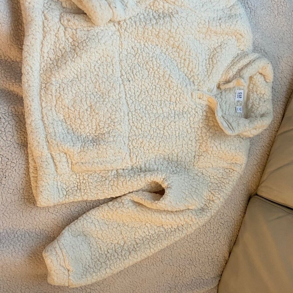 GAP Girls sweater